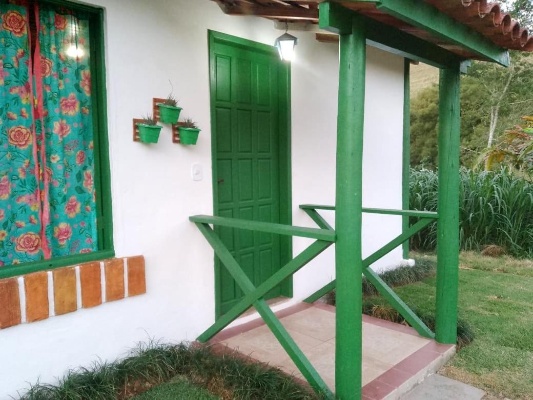 Pouso Jambo Rosa Hotel Valenca  Buitenkant foto